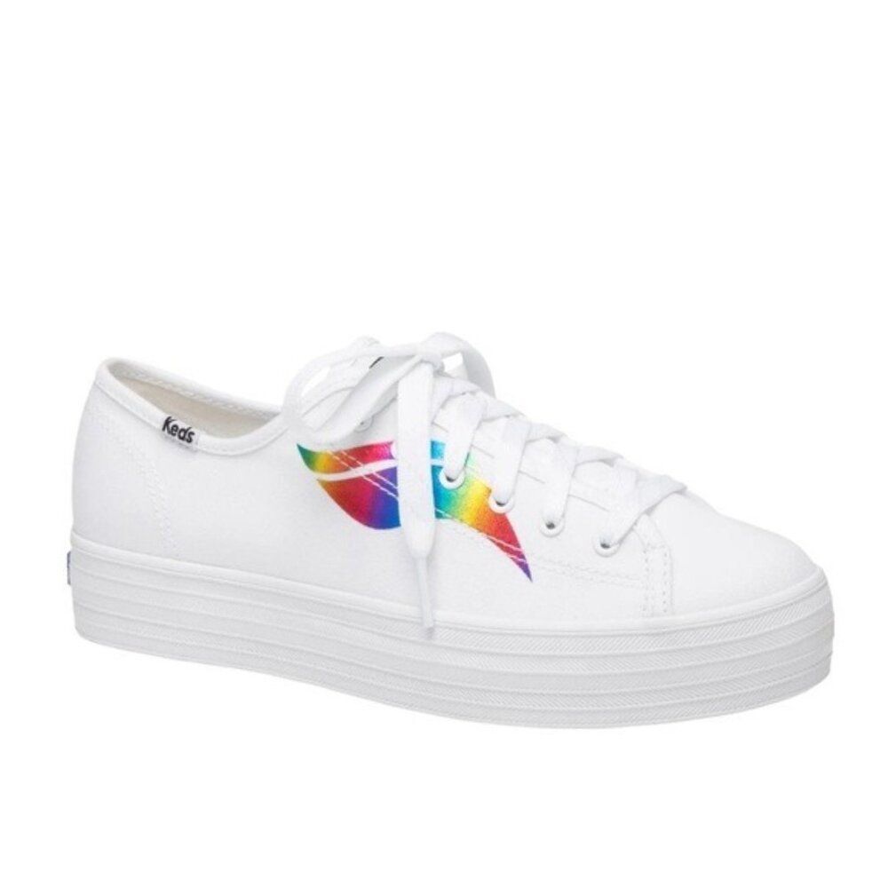 KEDS Triple Kick Platform Sneaker in White Size 7